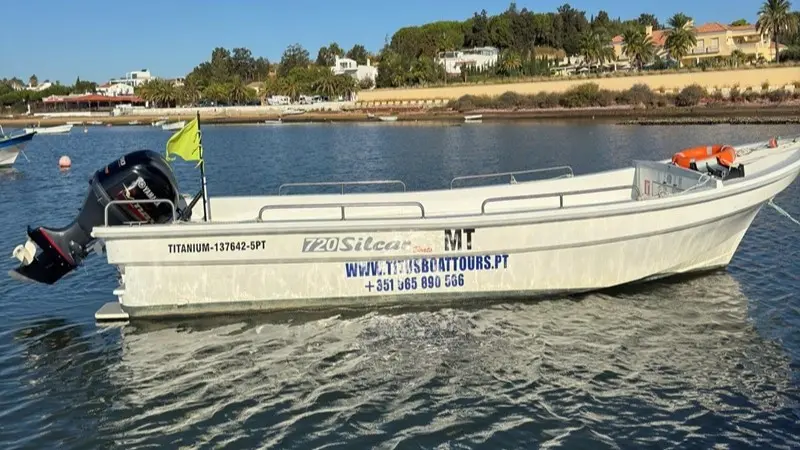 Barcos Modernos